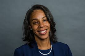 Presidential Prof. Lisa Fairfax to introduce Judge Ketanji Brown Jackson at  SCOTUS confirmation hearings • News & Events • Penn Carey Law
