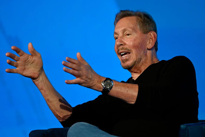 Oracle founder Larry Ellison guarantees Warner Bros. bid for son David