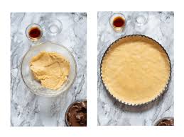 Pukul cream cheese, gula aising dan butter lembut hingga rata dan licin. Nutella Cheese Tart Foods Guy
