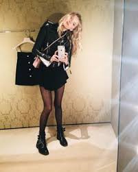İsveçli model elsa hosk, kaleme aldığı bir makalede de doğum deneyimini paylaştı. 44 Fashion Ideas Fashion Street Style Fashion Inspo