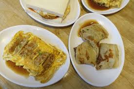 麥町吐司工房(寶興店)‧獨家蛋餃子配上中秋烤肉捲餅，傳統又有新意的 ...