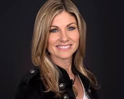 Tracy Dolan's Instagram, Twitter & Facebook