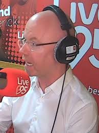 Stephen Barry Limerick Busking