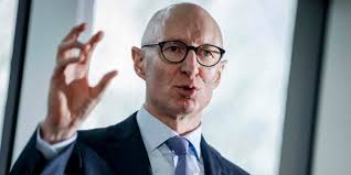 Novo Nordisk Boots CEO Lars Jørgensen After Stock Falls. It's Out of  Character for Wegovy Drugmaker.