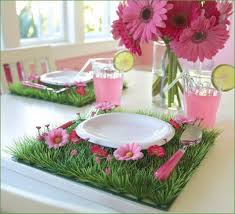 Birthday Table Decoration Ideas With Flowers Fabulous Find Pink Daisy Grass Mats Hostess With The Mostess Fairy Garden Party Flower Party Party Table Decorations