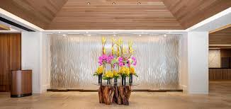 The kitchen serves hot and cold american and japanese fare in a relaxed setting, plus a varied breakfast buffet for a fee, consisting of fresh fruit, cereals, crisp pastries, meats, eggs, tea, and coffee. Halepuna Waikiki By Halekulani Acclaimed Boutique Hotel