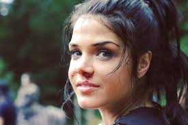 Long live the Red Queen! 💣