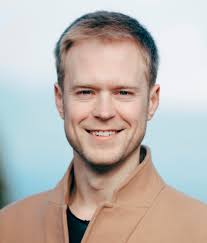 Valmennusretriittiin mun ja Aaron Alexanderin kanssa? — Mentalisti Jose  Ahonen, taikuri, puhuja, kirjailija, esiintyjä