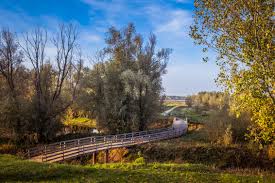 With options to book now and pay when you stay, you have peace of mind. Maasvallei Dilsen Stokkem Foto Van Lucfriant Zoom Nl