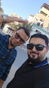 لحظات سريعة ما حسينا فيها 💙 لكنها أدخلت على قلبي سعادة كبيرة ❤️ بعد لقاء  بصديقي عبدالله مجايدة (أبو علي) صديق المدرسة في الإمارات.. اخر لقاء جمعنا  كان في 2007!! وان شاء الله اللقاء القادم ما يطول.. ...