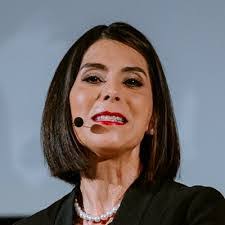 Teresa Collis's Instagram, Twitter & Facebook