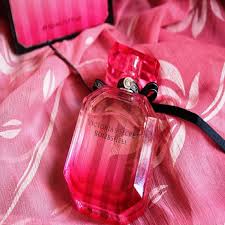 Shop our bombshell collection to find your perfect look. Victoria S Secret Bombshell Eau De Parfum 50ml