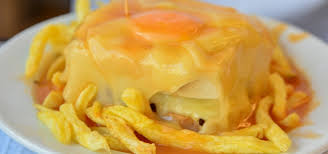 Tudo sobre a mítica francesinha á moda do porto. Cruzeiros No Douro Cruzeiro A Moda Do Porto Com Francesinha