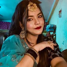 Neha Paul's Instagram, Twitter & Facebook