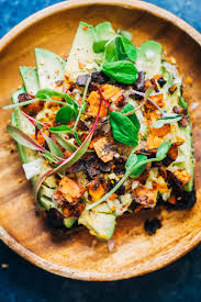 Vegan Breakfast Salad Well And Full Vegan Healthy Recipe Breakfast Salad Raw Food Recipes Super Healthy Recipes