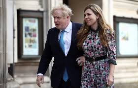 Maybe you would like to learn more about one of these? Boris Johnson I Zarucnica Carrie Symonds Poslali Pozivnice Za Vjencanje Radio Ljubuski