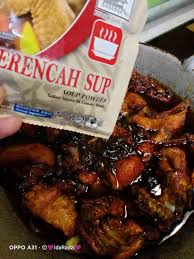 Jadi, marilah kita lihat 7 resepi ayam paling unik untuk anda cuba (jika anda belum pernah lagi mencuba) di rumah. Tak Sangka Letak Perencah Sup Boleh Buat Ayam Masak Kicap Lebih Sedap Wanita Ni Kongsikan Caranya Keluarga