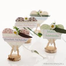 Tischkarten Hochzeit Selber Machen Tischkarten Basteln Im Diy Trend In 2020 Mit Bildern Tischkarten Basteln Tischkarten Selber Basteln Tischkarten Hochzeit