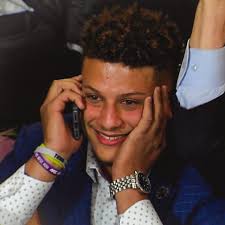 Adena Wallace (@AdenaWallace)