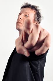 Vinny retoma carreira e encara altos e baixos com naturalidade