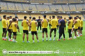 Siaran langsung keputusan bola sepak malaysia vs indonesia kelayakan piala dunia 2022. Fa Malaysia On Twitter Harimau Malaya Squad S Official Training Session The National Squad Led By Tan Cheng Hoe Underwent Their Official Training At National Stadium Bukit Jalil This Morning Ahead Of Their