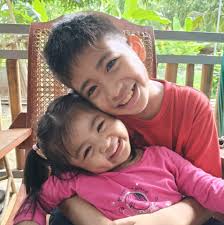 April Briones Agsunod