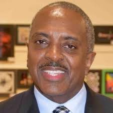 Kenneth Card's Instagram, Twitter & Facebook