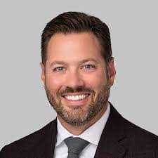 Brandon Isham's Instagram, Twitter & Facebook