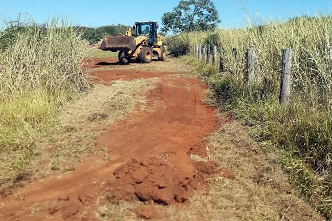 Prefeitura de Limeira abre aceiro no Horto Florestal para evitar propaga&ccedil;&atilde;o de queimadas | R&aacute;pido no Ar