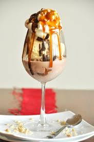 Zeroll original ice cream scoop. 25 Over The Top Amazing Ice Cream Dessert Recipes Stylecaster
