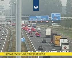 Rond half 8 in de ochtend 21 maart 2011 gebeurde dit ongeluk. Rijkswaterstaat Verkeersinformatie On Twitter Je Hebt Meer Tijd Nodig Om Naar Utrecht Te Komen Want Je Komt In Een Lange File Op A2 Vanuit Den Bosch Door Een Ongeluk Bij Culemborg Tussen