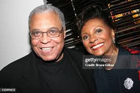 2,464 Leslie Uggams Photos & High Res Pictures