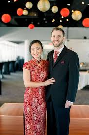 Wedding Dress Color Meanings For Modern Chinese Weddings In 2020 Chinese Wedding Dress Traditional Colored Wedding Dresses Traditional Chinese Wedding