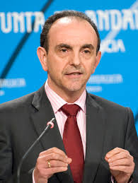 File:Rafael Rodríguez Bermúdez 2013 (cropped).jpg