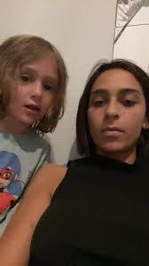 Julie Aron's Instagram, Twitter & Facebook