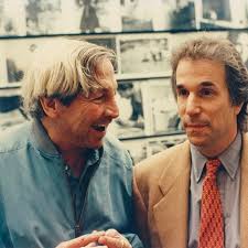 ROBERT RAUSCHENBERG was profiled yesterday in Gemini GEL's newsletter with  this photo of Henry Winkler, taken Feb 15,1991, the day after  @barbaralazaroff_official introduced me to RR at the old Spago in Hollywood;