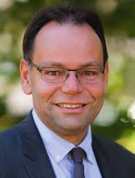 Le TCS roule pour Genève