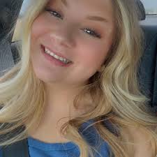 We woke up,it's time to gain strength. Will mother feed us?