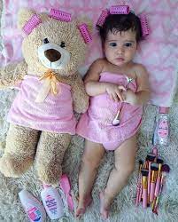 Segundou E Sophia Esta No Dia Da Beleza Inspiracao Fotoscriativas Fotostumblr Baby Girl Newborn Photos Baby Girl Photography Newborn Baby Photoshoot