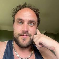 Mark Maughan's Instagram, Twitter & Facebook