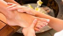 Unwind Yourself through Relaxing Pedicures and Massages | Pedicure ...