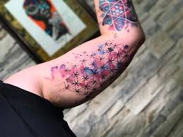 Blume des lebens tattoo dotwork. 30 Spiritual Flower Of Life Tattoo Designs Tattoobloq Flower Of Life Tattoo Geometry Tattoo Small Tattoos Simple