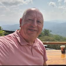 What are good cafes in Muang Chiang Rai district for working or reading?