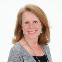 Stephanie Bolding's Instagram, Twitter & Facebook