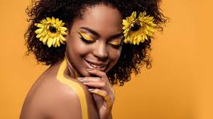 Sir john, makeup artist to the stars, says he's seen a shift to a more natural aesthetic. How To Create An Aesthetic Makeup Look L Oreal Paris