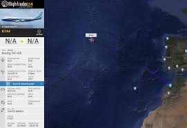 There are 12 business class seats and 58 economy class seats. Airport Webcams On Twitter Live Reportedly The Last Ever Boeing 747 Revenue Service For Royal Air Maroc Is En Route Casablanca To Montreal 747 400 Cn Rga Is Flying At208 Ram Has Operated The Jumbo