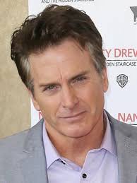 Secret Love Triangle