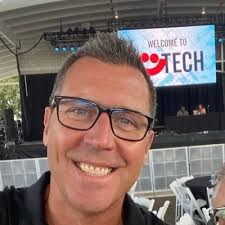 Tim Dickson's Instagram, Twitter & Facebook