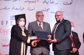 ‎لم شمل خريجي اسنان جامعة مصر للعلوم. Ø¨Ø§Ù„ØµÙˆØ± Ø§Ù„Ø§Ø­ØªÙØ§Ù„ Ø¨ØªØ®Ø±ÙŠØ¬ Ø·Ù„Ø§Ø¨ Ø§Ù„Ø²Ù…Ø§Ù„Ø© Ø¨ÙƒÙ„ÙŠØ© Ø·Ø¨ Ø§Ù„Ø£Ø³Ù†Ø§Ù† Ø¬Ø§Ù…Ø¹Ø© Ù…ØµØ± Ù„Ù„Ø¹Ù„ÙˆÙ… ÙˆØ§Ù„ØªÙƒÙ†ÙˆÙ„ÙˆØ¬ÙŠØ§ Ù…Ø¹ Ø¬Ø§Ù…Ø¹Ø© Ø¬Ù†ÙˆØ§ Ø§Ù„Ø¥ÙŠØ·Ø§Ù„ÙŠØ© ÙƒÙˆÙƒÙŠÙˆÙˆÙƒÙŠ