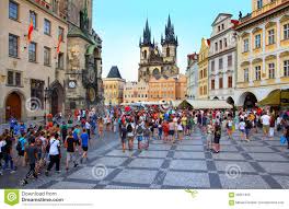 Estamos en kutná hora, a unos 70 km de praga, república checa. Praga Capital De La Republica Checa Foto Editorial Imagen De Vida Cityscape 59661406